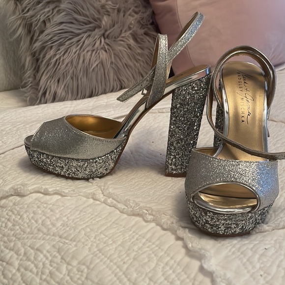 Badgley Mischka Glitter Platform Peep Toe Heels Size 7.5 - Picture 2 of 7